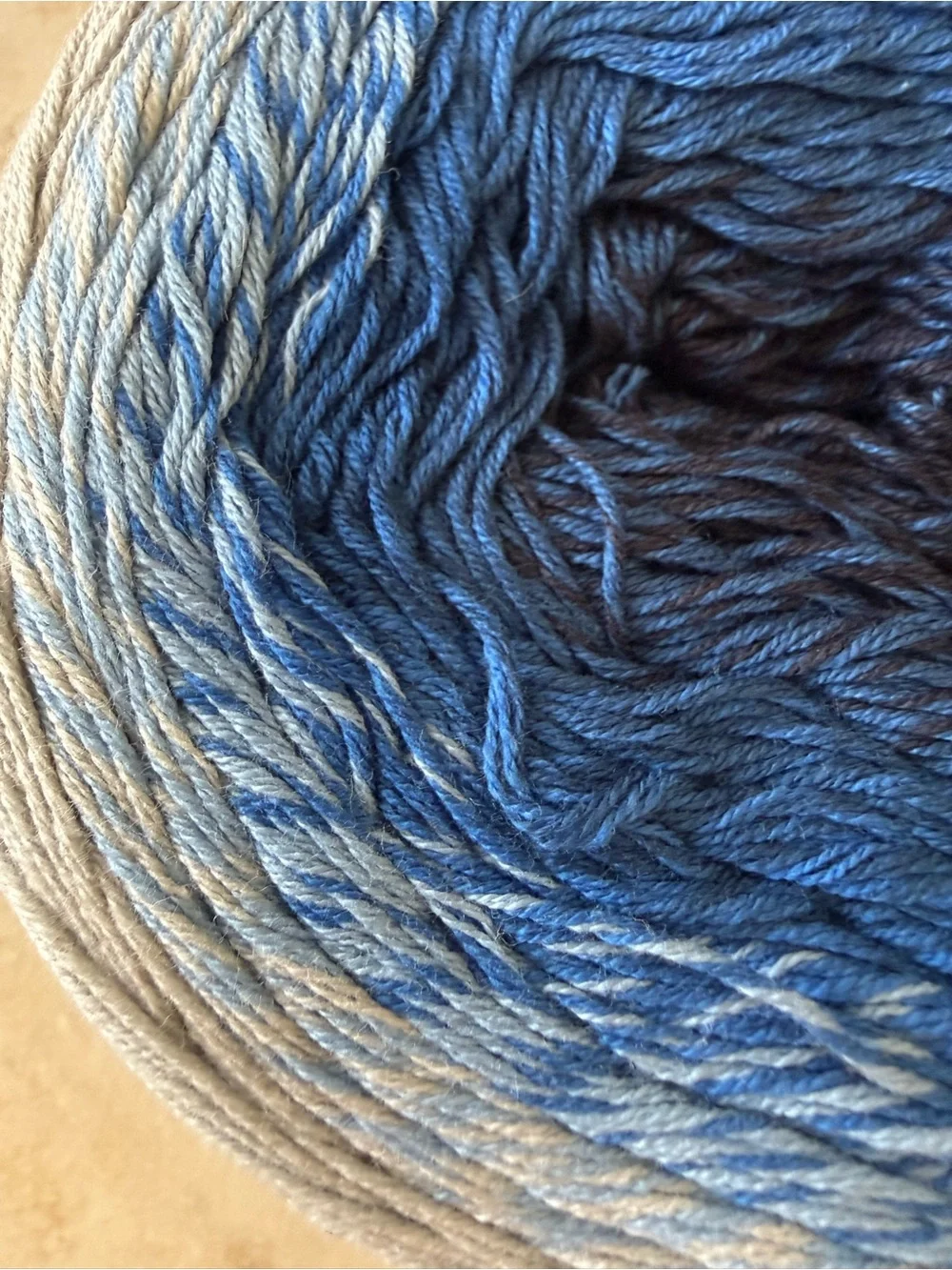 Yarn Art Flowers Blue Gradient Yarn Cake - Navy to Pale Blue/Gray
